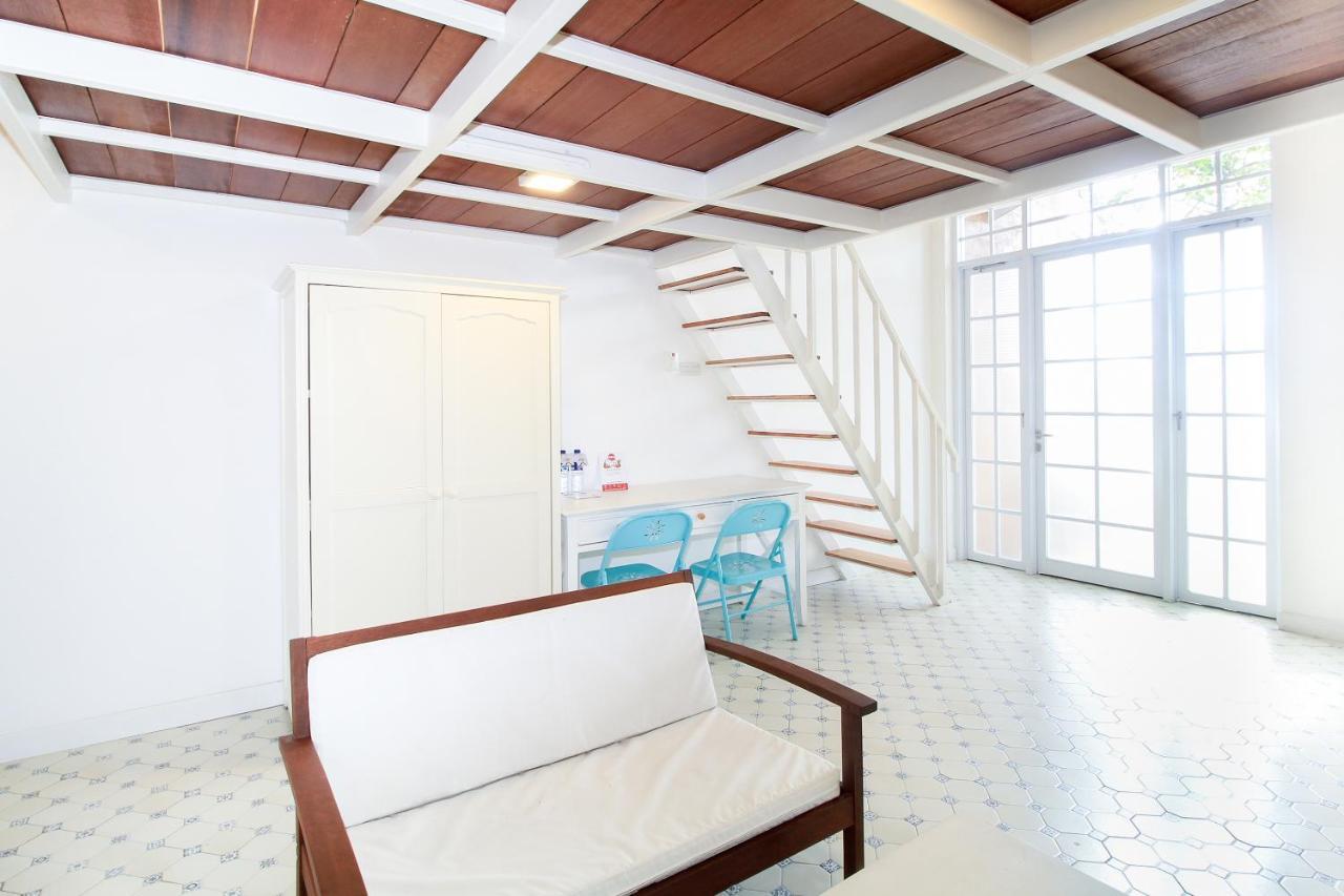 Oyo 204 Blessing Residence Surabaya Exterior foto